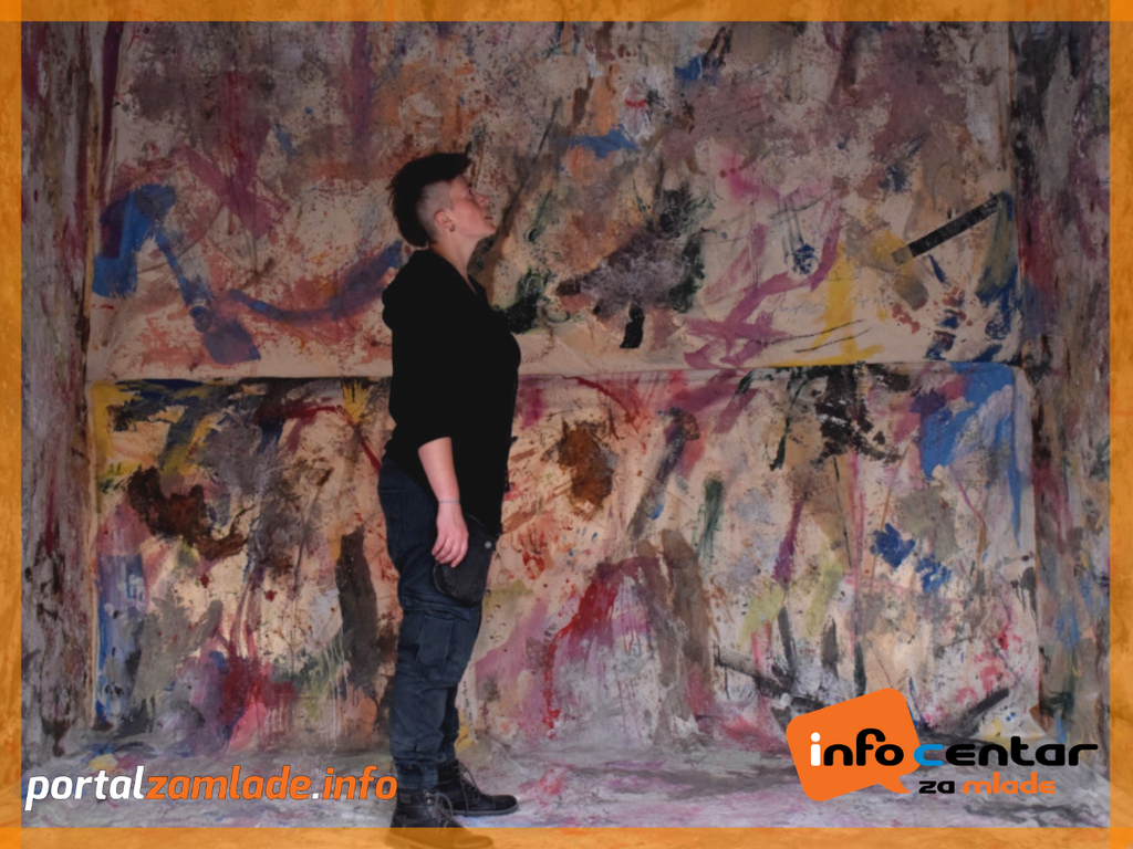 Izgubljeni u prostoru i vremenu